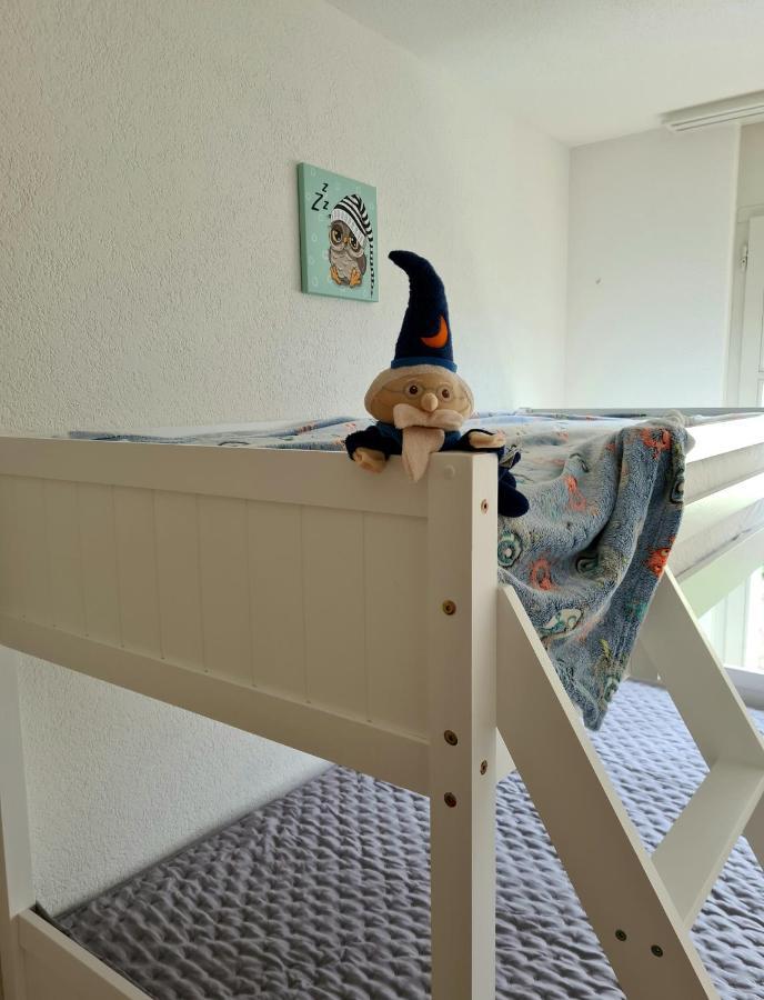 Familiy & Kids Suite Im Herzen Der Schweiz Dietwil Buitenkant foto